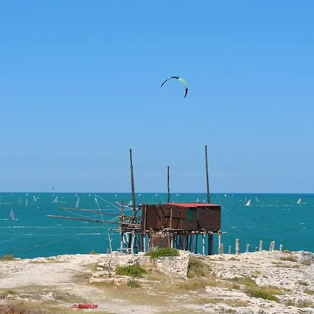 База отдыха Village Baia Falcone Вьесте