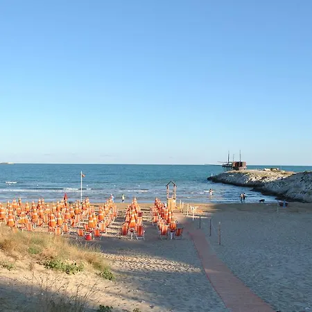 Village Baia Falcone *